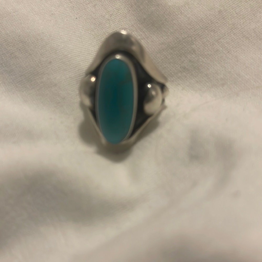 Silver and turquoise ring size 8 oval oblong turquoise